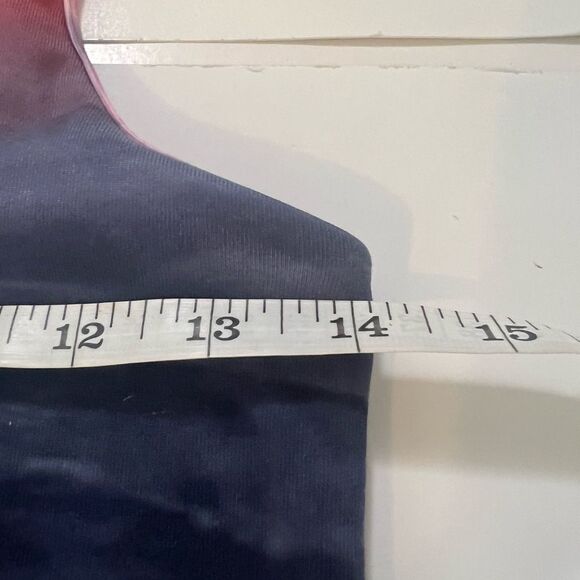 Lululemon ** Unicorn! ** Cool Racerback II Nulu Beachscape - Picture 4 of 9